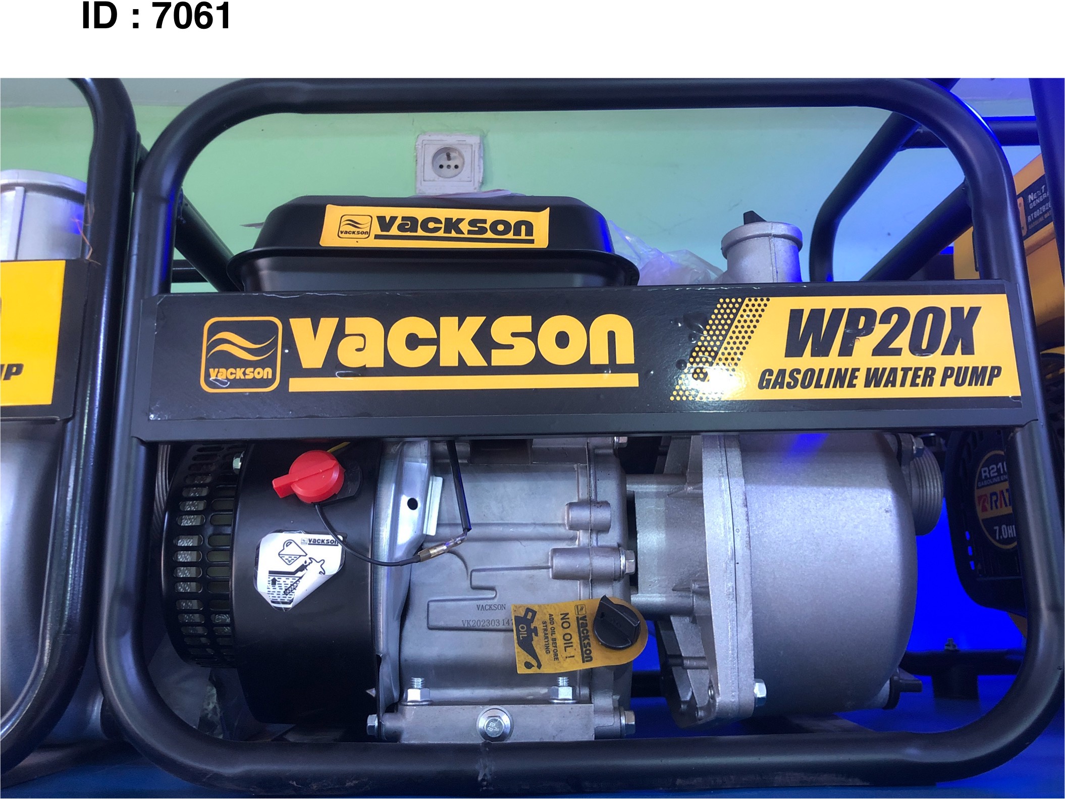 Pompe à eau à essence